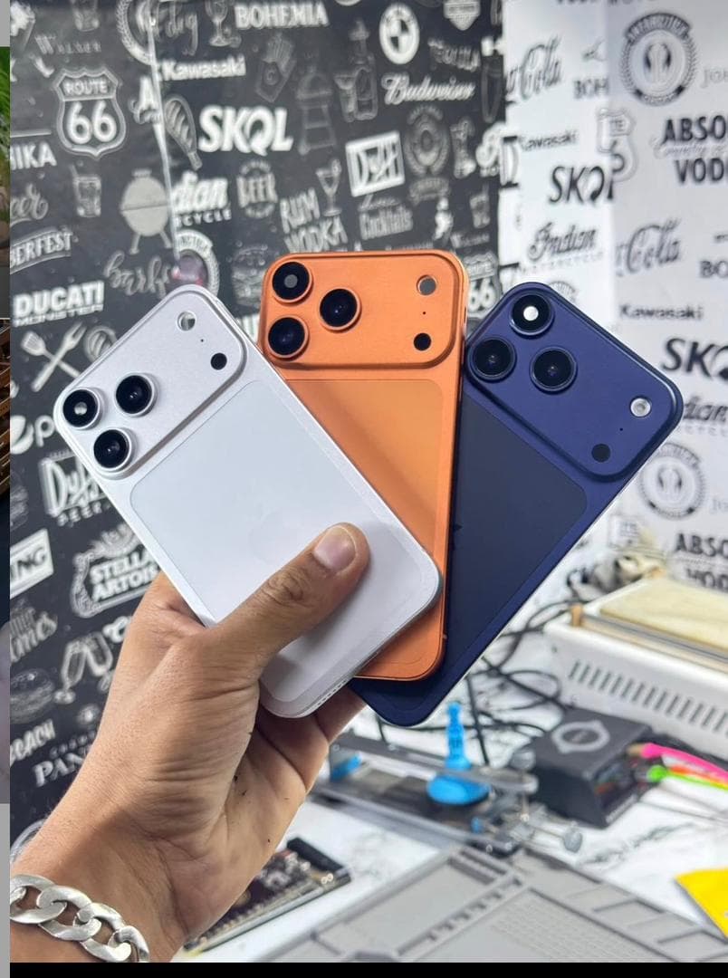 ORIGINAL IPHONE XR MODIFIED TO 17PRO MAX