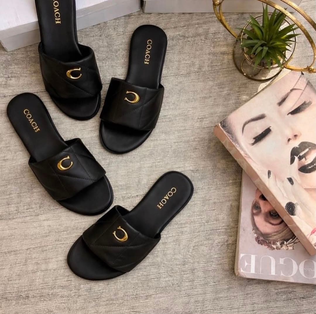LUXURY COACH SLIPPERS